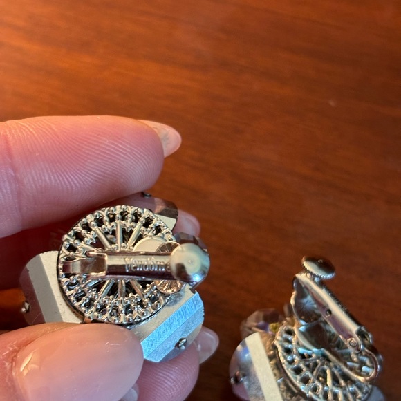 Vintage Vendome aurora borealis beaded earrings - Picture 4 of 6